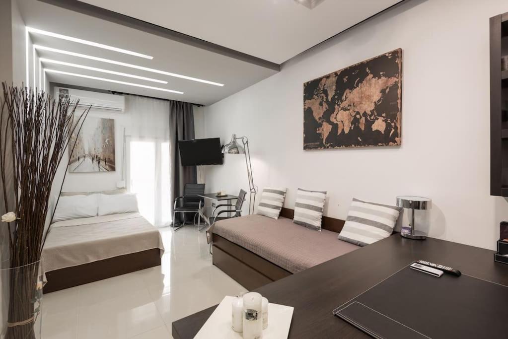 Apartment Modern Office Apartment.wifi,2a/c,luxury Fur/tures Thessaloniki
