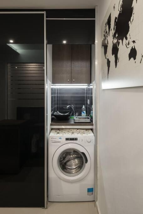 Modern Office Apartment.wifi,2a/c,luxury Fur/tures *
