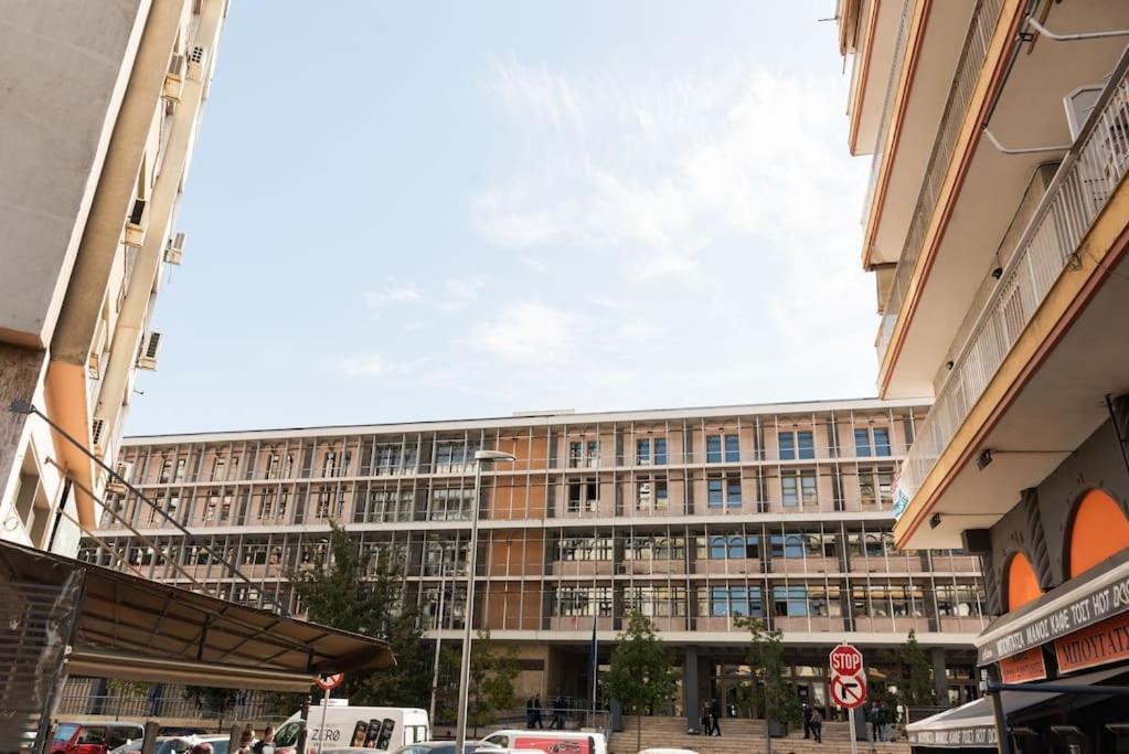 Apartment Modern Office Apartment.wifi,2a/c,luxury Fur/tures Thessaloniki