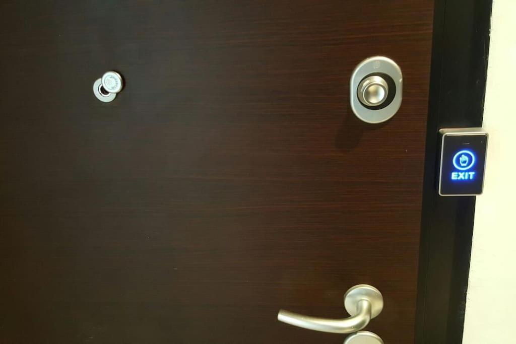 Apartment Modern Office Apartment.wifi,2a/c,luxury Fur/tures Thessaloniki